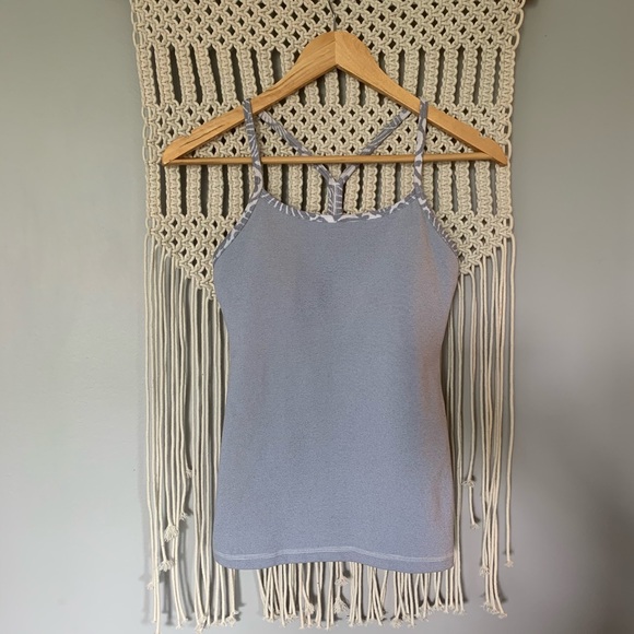 Lululemon Power Y Tank with cups in Lilac / Grey - Picture 8 of 9